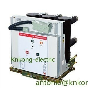 Type fixe de l'ODM 630A du disjoncteur sous vide de Polonais incorporé par VS1-12